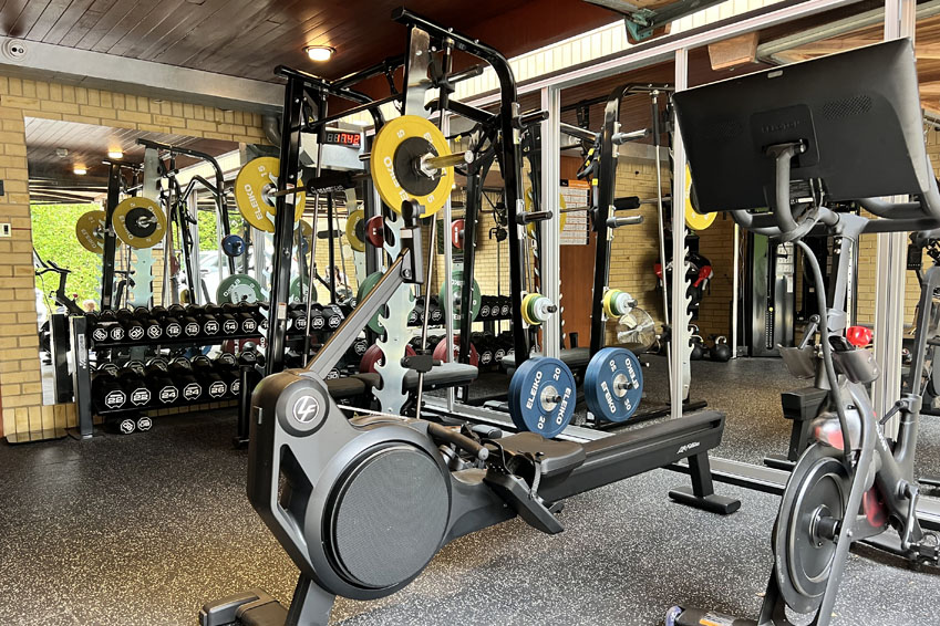 Garage Home Gym in Hertfordshire